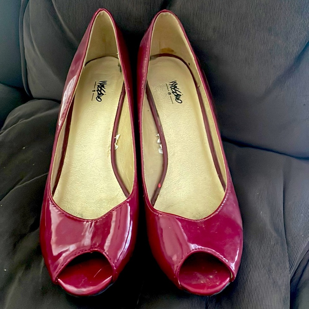 Missimo red patent peep-toe heels